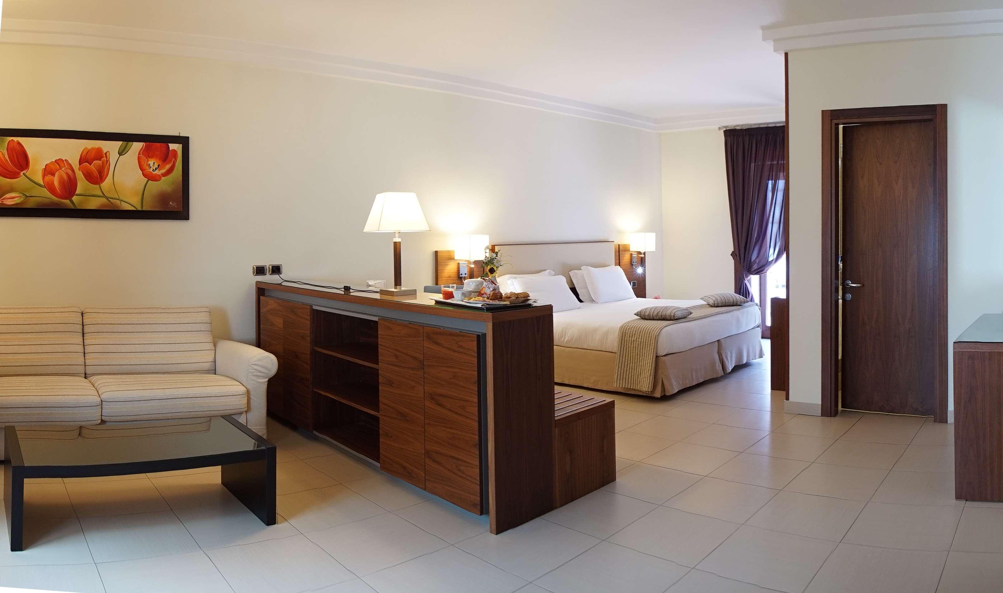 Suites & Residence Hotel Поццуоли Экстерьер фото
